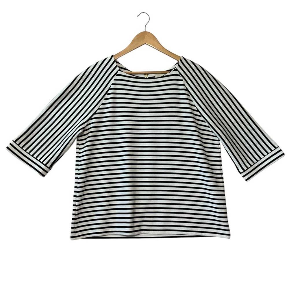 CHICO’S sz 2 Large Boatneck Blouse Stripes Nautical Back Zip 1/2-3/4 Sleeves